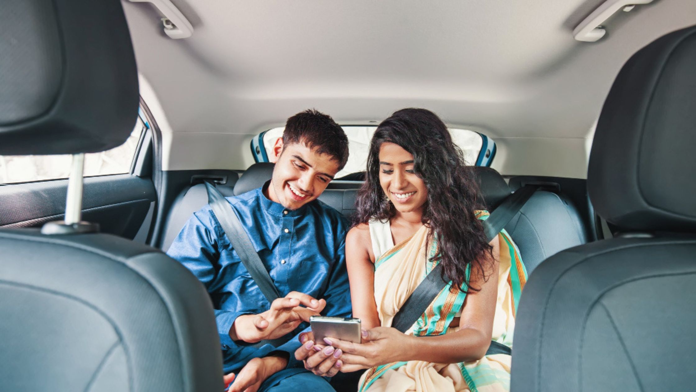 Tips to Make Long-Distance Taxi Rides More Comfortable for Families
